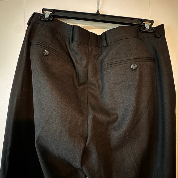 Stafford Classic Fit 38W x 30L - Picture 3 of 6